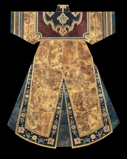 用陶瓷设计的东方复古服饰设计