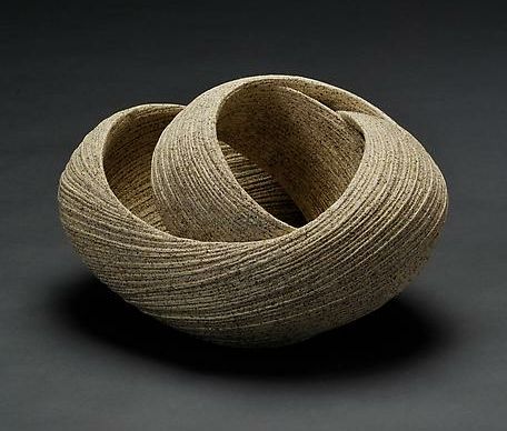 日本陶艺家Sakiyama Takayuki的优雅素朴风格艺术